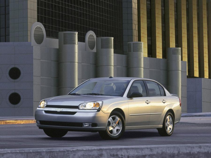  Chevrolet Malibu 2004 года  (фото 16 из 72)